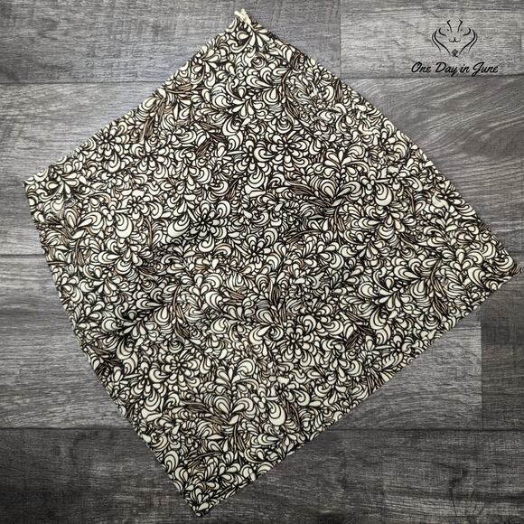 Geoffrey Beene Sport Stretch Mini Skirt Size 2 - Picture 1 of 5